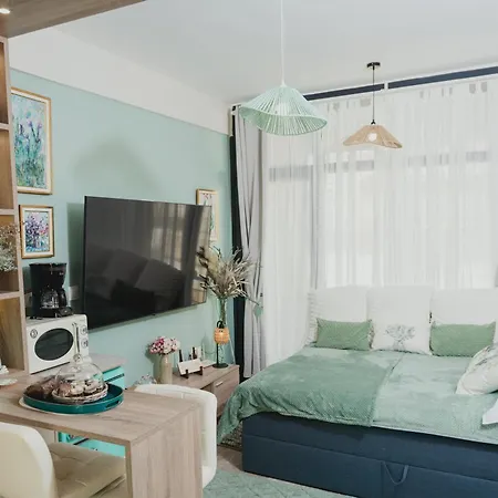 Apartament Garden Sky Edesa